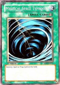 Mystical Space Typhoon [Structure Deck: Dragon's Roar]