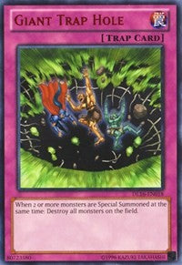 Giant Trap Hole (Red) [Duelist League Promo]